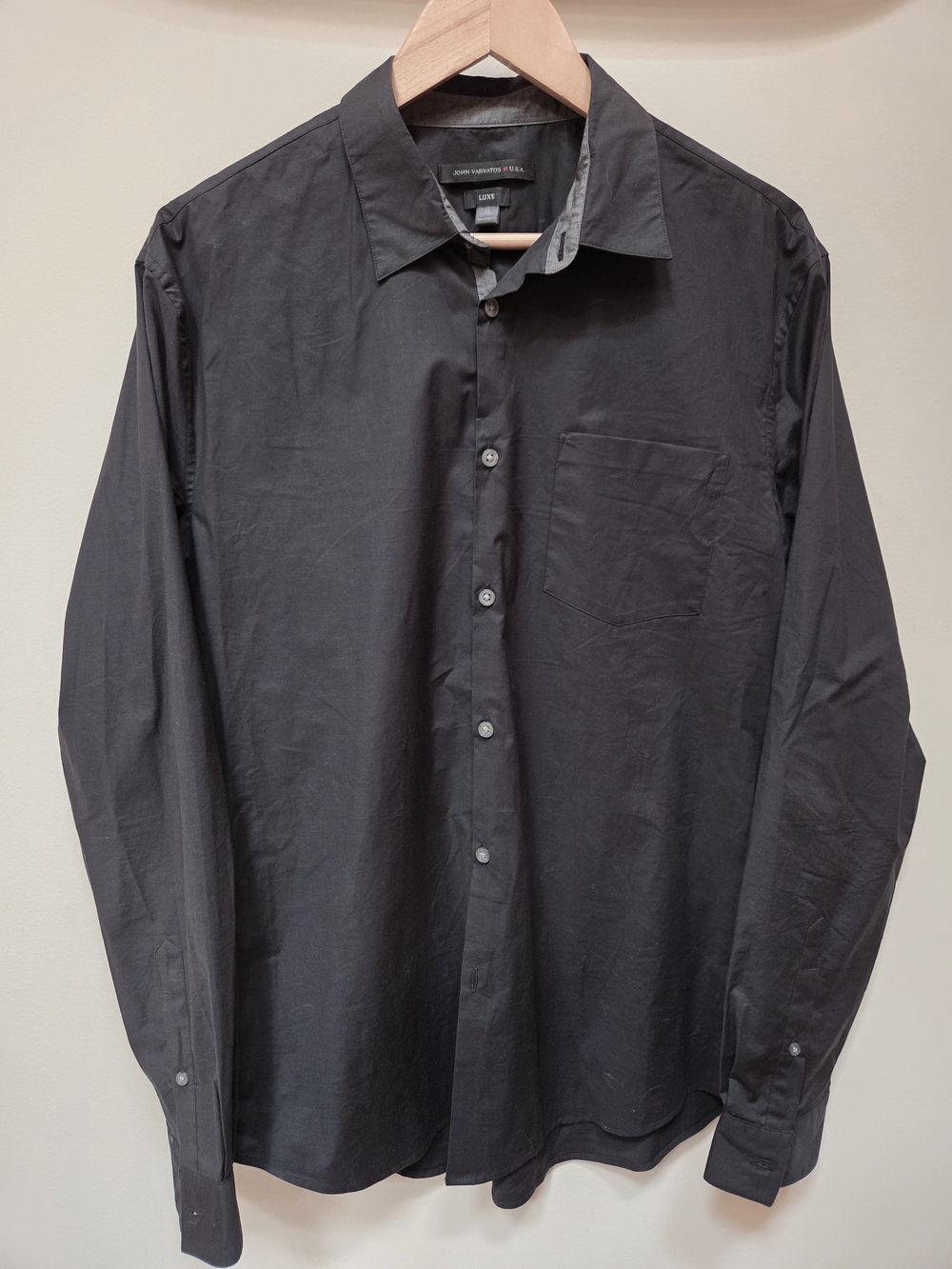John Varvatos Luxe Black Button Up Shirt Men’s Size M Slim Fit Minimalist